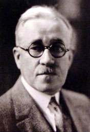 George Grant Elmslie was born in Aberdeenshire, Scotland on February 20, 1871 and emigrated to Chicago in 1884. He began his apprenticeship in the office of ... - elmslie1